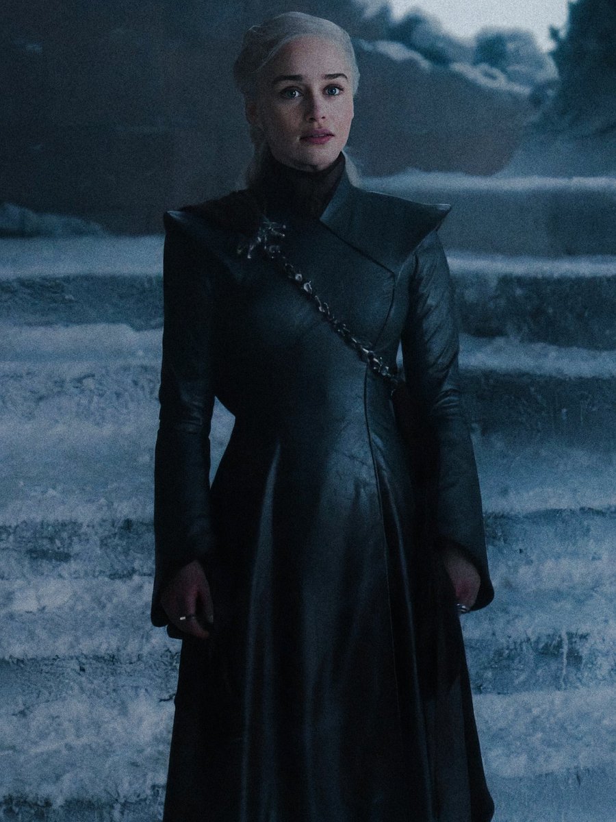 Emilia Clarke Network tweet media