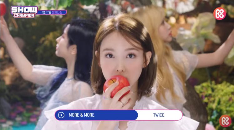 ChaeyoungWorld's tweet photo. * توايس حَصلن على فوزهم السادس لـِ ‘ MORE &amp; MORE ‘ عبر شو تشامبيون اليوم 🤩💕
— تهانينا لِتوايس و الونس'ز🎉✨ ~
@JYPETWICE 
#MOREandMORE6thWin https://t.co/rrcZQr5496