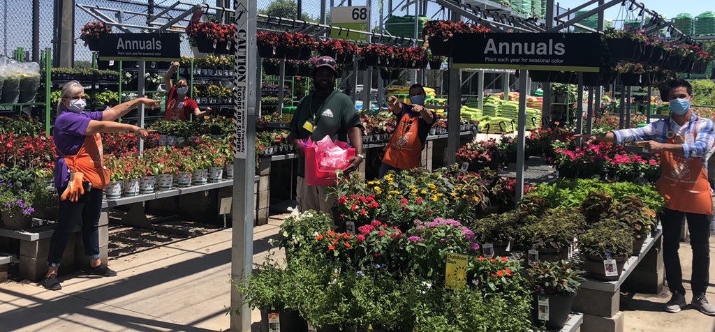 We are all super excited for our Altman vendor partner Jesse, who is about to welcome a new baby girl to the family. Congratulations Jesse and thank you for all you do for the store and our customers! #SWBest #BadgerUp