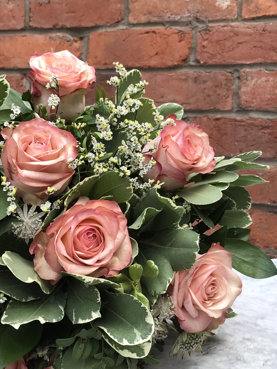 How heartening to see some of our customers out and about again in Lytham this week, dropping in for a spot of uplifting floral &amp; botanical loveliness.

However you choose to access Bond &amp; Bloom, we are here for you, in store, online and over the phone. Stay safe folks x

#Lytham