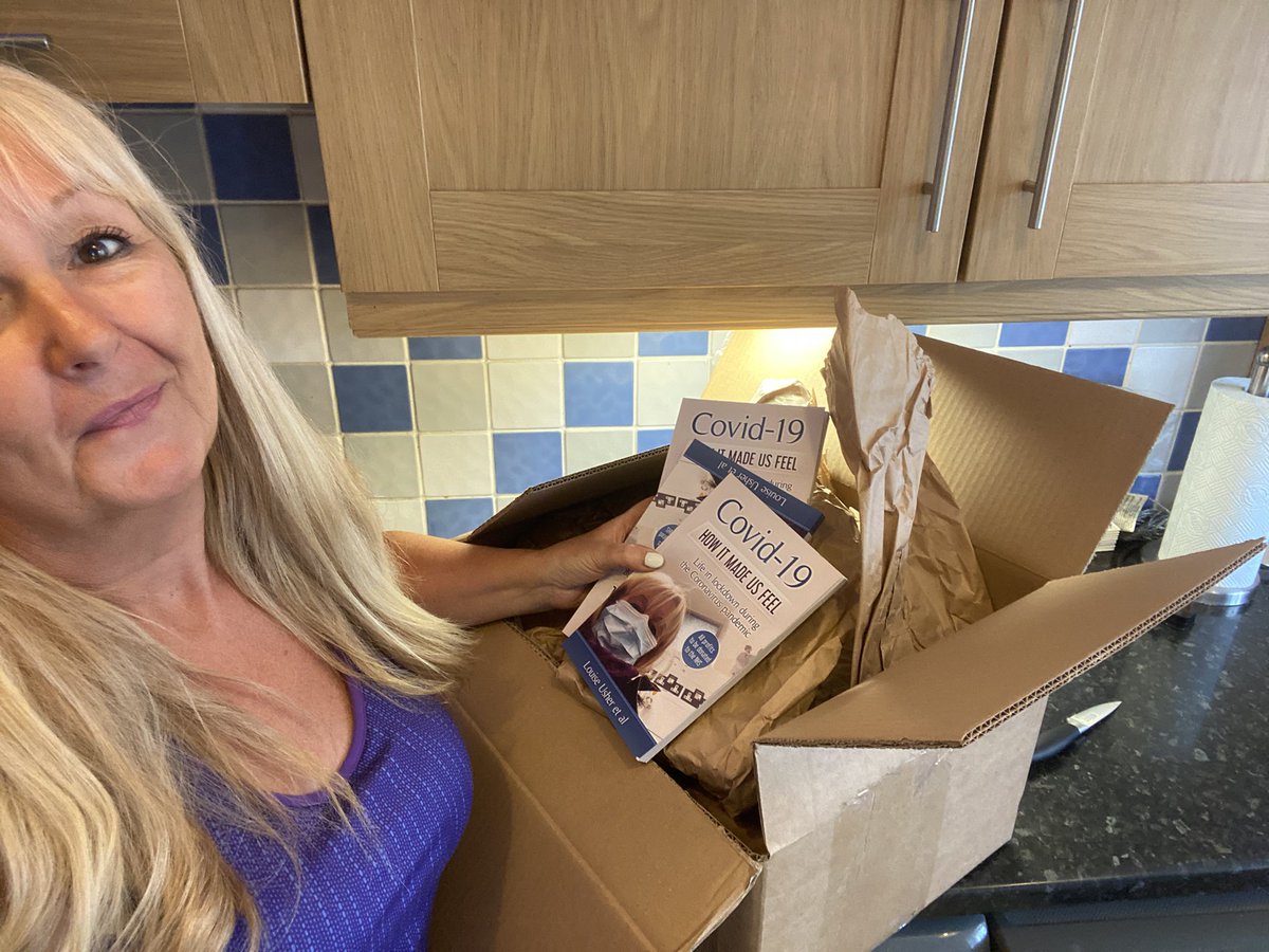 LouiseUsher's tweet image. So this happened. @IngramSpark #sparkunboxing #indieauthor