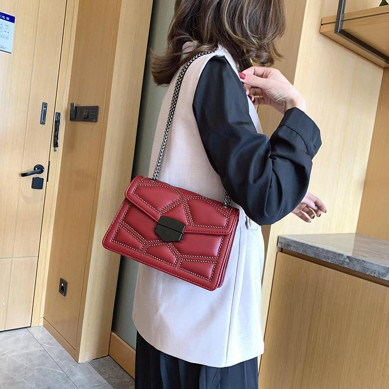 DrFashionUSA's tweet image. NANY SHOULDER BAG
Fashion reflects who you are.
🤷🏼‍♀️ Where to Buy it? soo.nr/pwyc 👈⁠

#basicoutfit #springfashion2020 #shoes