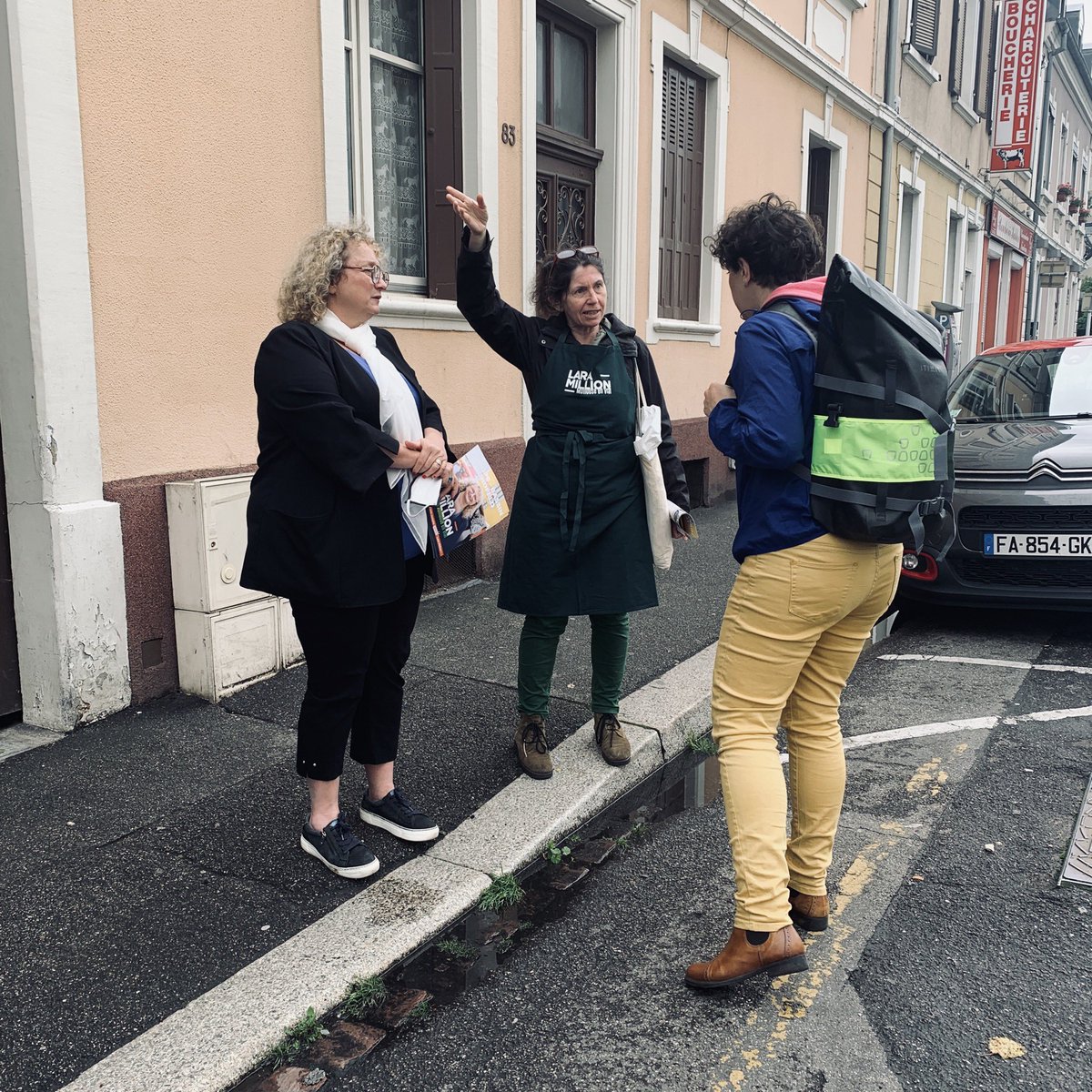 Lara Million tweet media