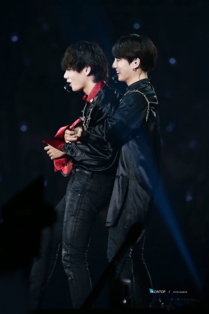 anyways here’s a thread of some of the ways people hug