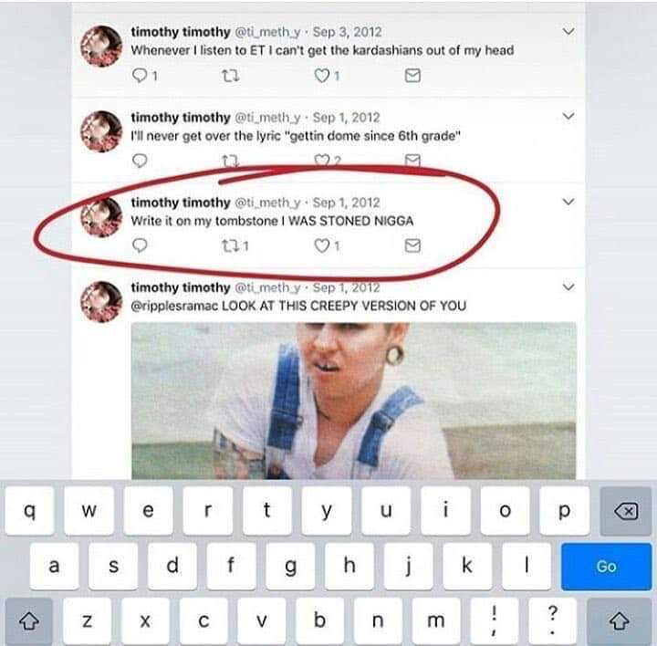 STARSE0KIE's tweet photo. Globelamp, ex mejor amiga de Timothy Heller la expuso en tw con una captura de pantalla justo antes de suspender su cuenta. en esta habla de lo harta que está de ver a Melanie en todos lados y lo celosa que está porque Melanie sigue teniendo éxito y ella no
#FuckTimothyHeller https://t.co/RgCjR8w86a