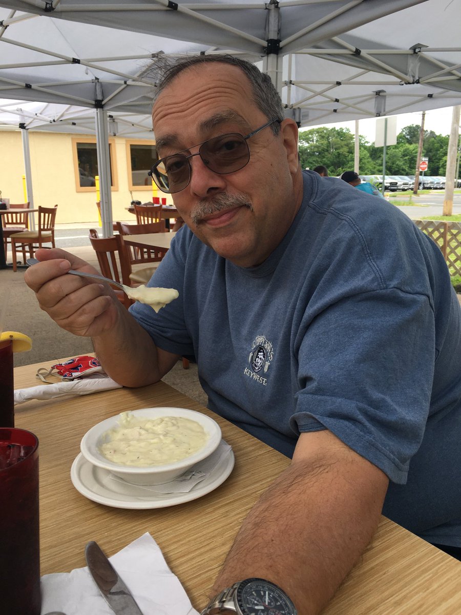 DavidMadden1060's tweet photo. A true sign we’re coming back from COVID 19 in New Jersey. IT’S SOUP NIGHT at the Swedesboro Diner! https://t.co/xpVLHc7gIH