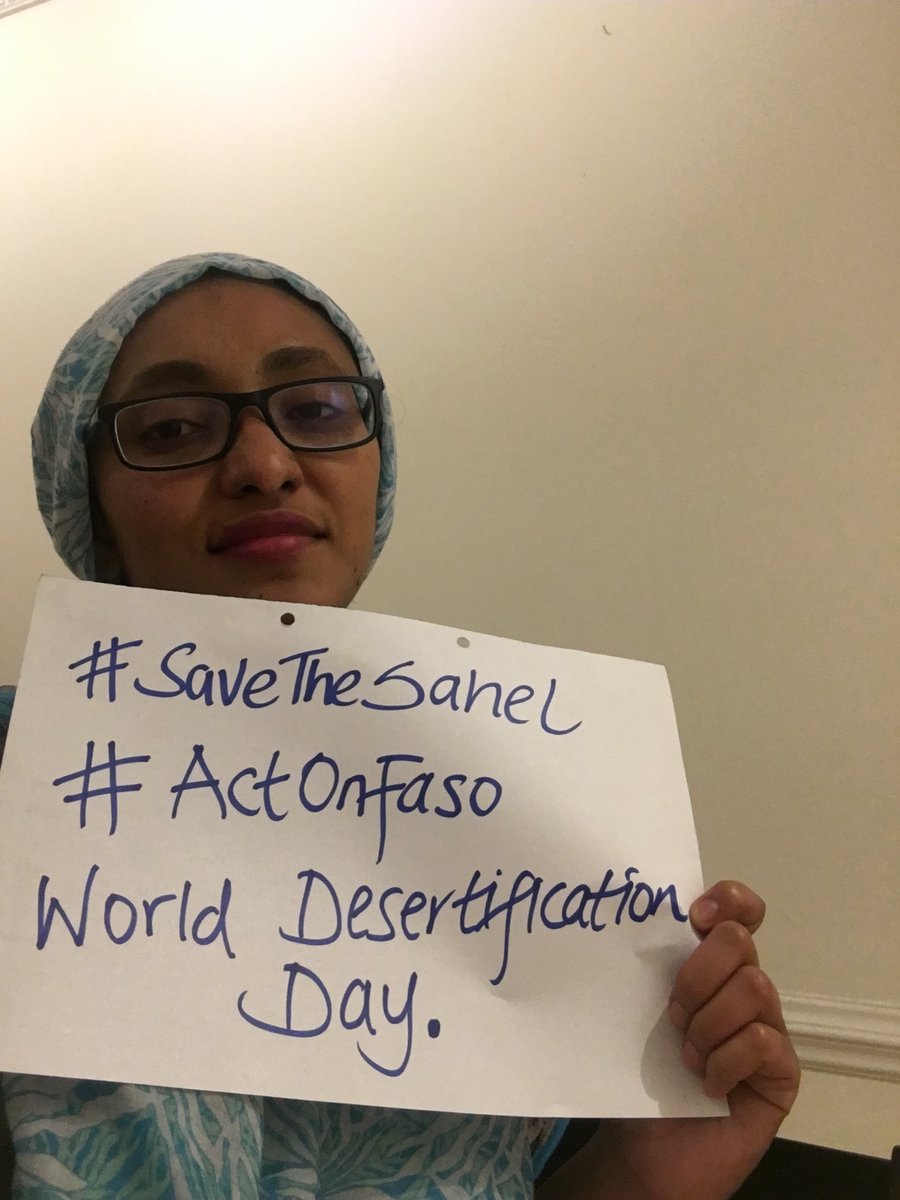Solidarity with my sister @KaoHua3 on world desertification day. Urgent attention needs to be give to the Sahel region. Climate change is forcing people into poverty and conflict.
#SaveTheSahel #ActonFaso #globalclimatejustice #WorldDesertificationDay