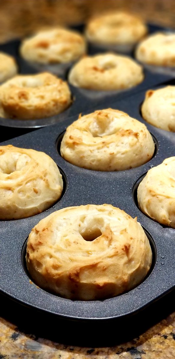 crackthebat's tweet photo. @Better_Bagel I make my own bagels!  Mine are egg, dairy and gluten free. Less carbs because they are "mini size".😁 https://t.co/ulZRs2uHyg