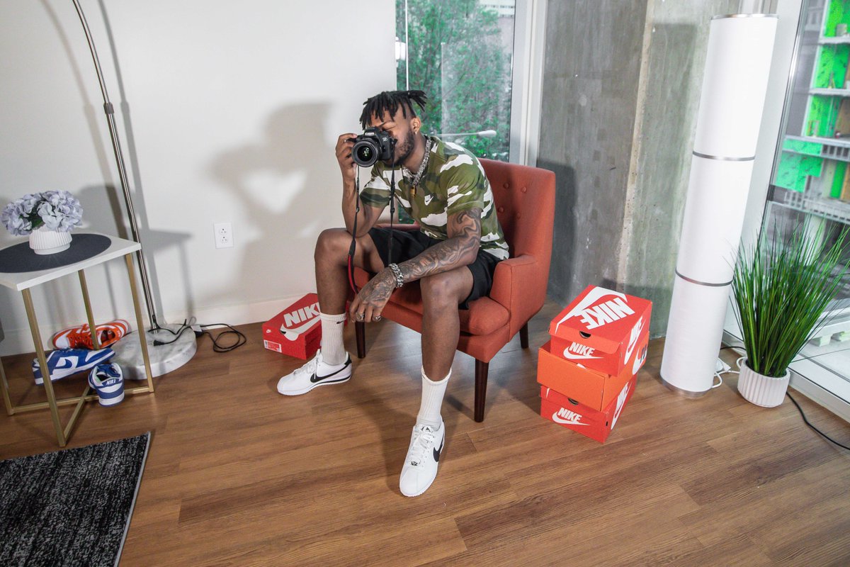 DTLRVILLA's tweet photo. Teron Harris is a content creator/blogger known throughout social media as Ron_Doug. He is a part time photographer collaborating with other creatives  and brands #homecheckin

Home Check-in: https://t.co/UKNk8kwS33 https://t.co/FtzoZRTXol