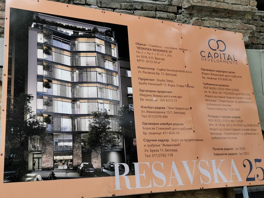 Ajmo ljudi,  zašto ste toliko lenji. Znam sa nema raspoloženja za ulicu, dajte onda da makar ceo twiter pršti od fotografija ove prelepe zgrade

🔊🔊🔊 Rušenje predratnog zdanja iz 1908. direktno dozvoljeno od direktorke Zavoda za zaštitu spomenika i sekretarijata za urbanizam.