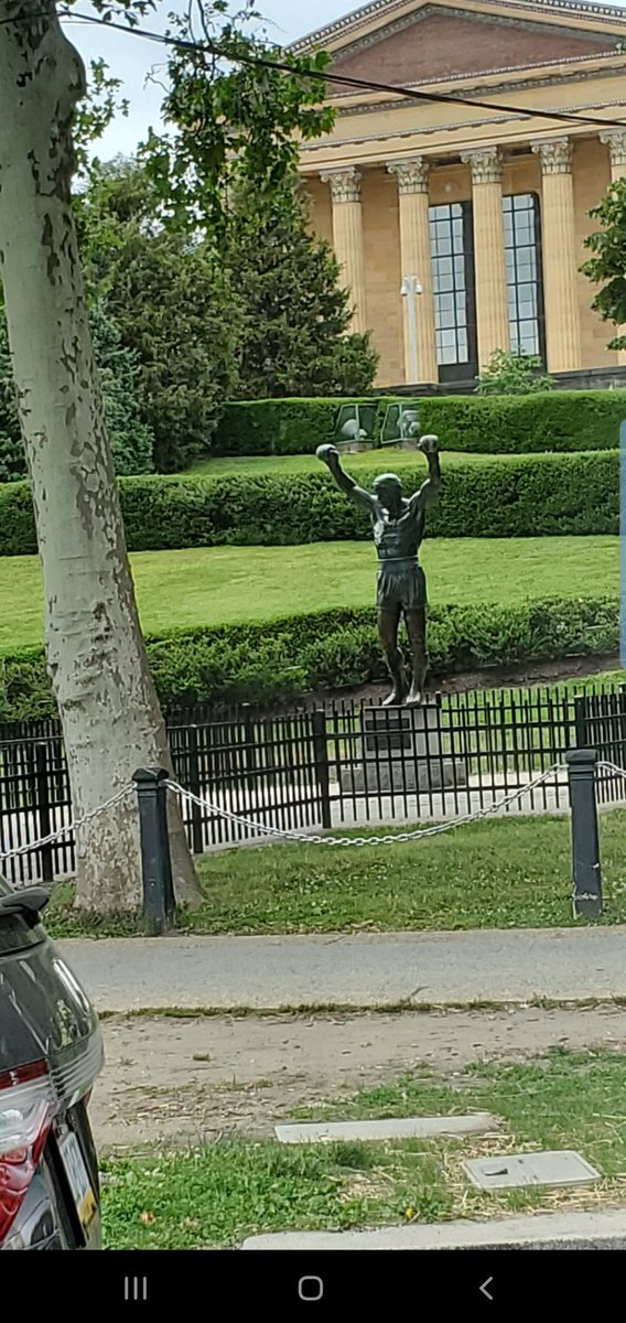 msenicaracing's tweet photo. Philly yo!!! @Phillies @PhillyInquirer @TheSlyStallone @PhiladelphiaGov #Philly #Rocky #ArtMuseum #PhillyYo #Philadelphia #CityOfBrotherlyLove https://t.co/rRzYajx8ov