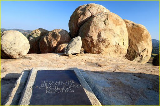 Although those wishing to pay homage to him probably number very few these days, it still gets plenty of visitors. It turns out that in the grave stakes, CJR landed pretty well.