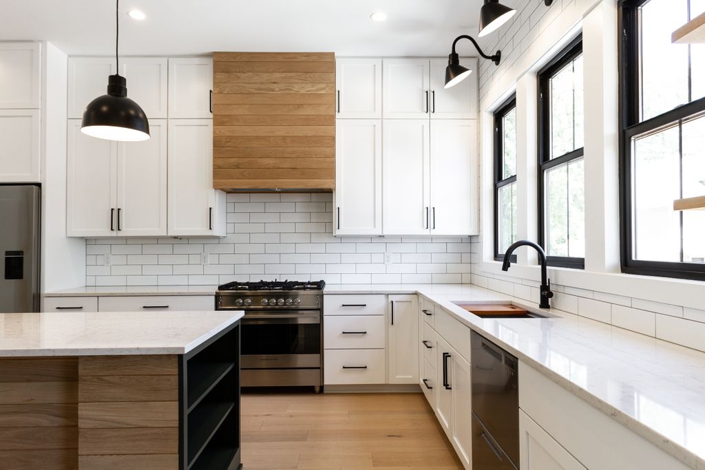 compendium317's tweet image. Did you know? The space under your lower cabinets serves a specific purpose. Called a &apos;toe kick&apos;, this space is designed to allow you to stand closer to your countertops with comfort making meal prep and dish duty a little easier.

#compendiumgroup #funfacts #toekick