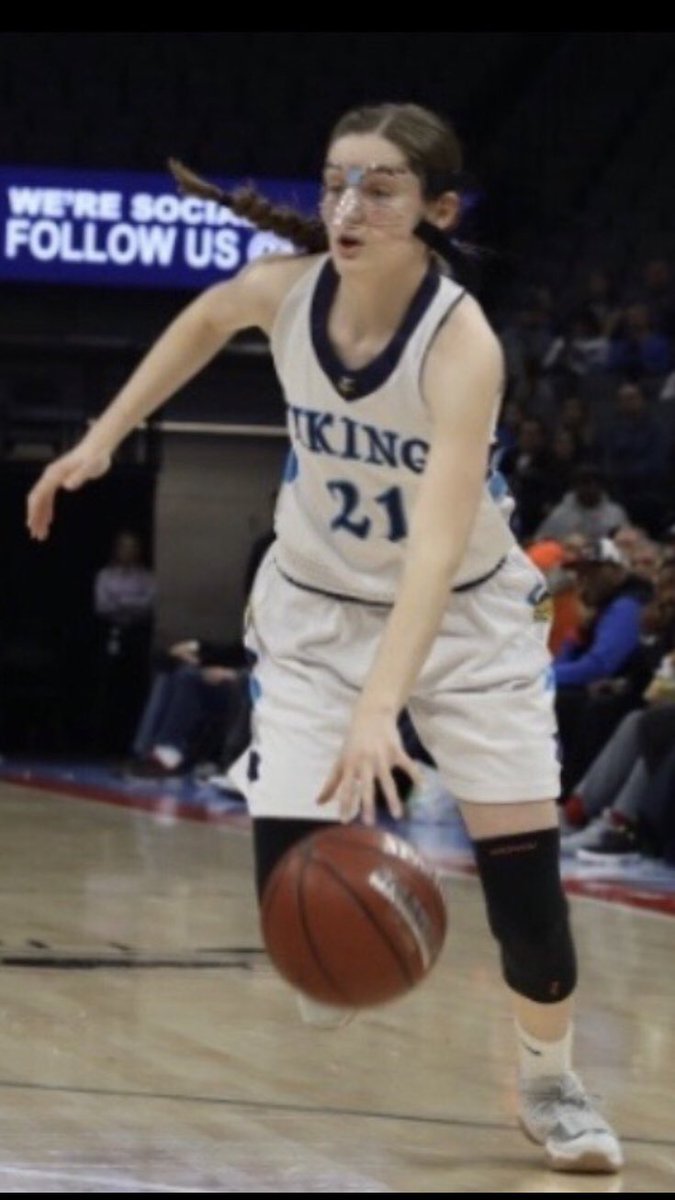 butteladybball's tweet photo. Welcome @Kazelenski out of Pleasant Valley High School in Chico, CA to the Butte College Women’s Basketball Family!! Kelsey will be a sophomore for us this year after playing her Freshman season at The Master’s University. Welcome to the BC family Kelsey! #bcpride https://t.co/7cihjtNrvI