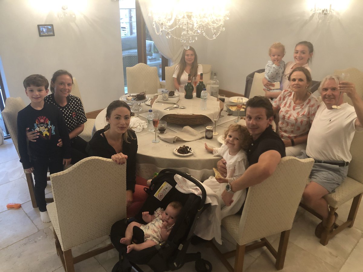 tomhartleycars's tweet photo. Had Great birthday Dinner with most of my famliy & grandchildren they make me feel so proud 😘#TheHartleys https://t.co/3hf2Xe8u5t