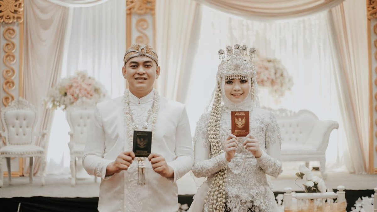 Sudah rencanakan pernikahan anda? Yuk hubungi tim kami untuk merencanakan pernikahan anda.

#archipelagointernational #favehotels #favehotelcilacap #hotelcilacap #cilacapkekinian #weddingcilacap #infocilacap