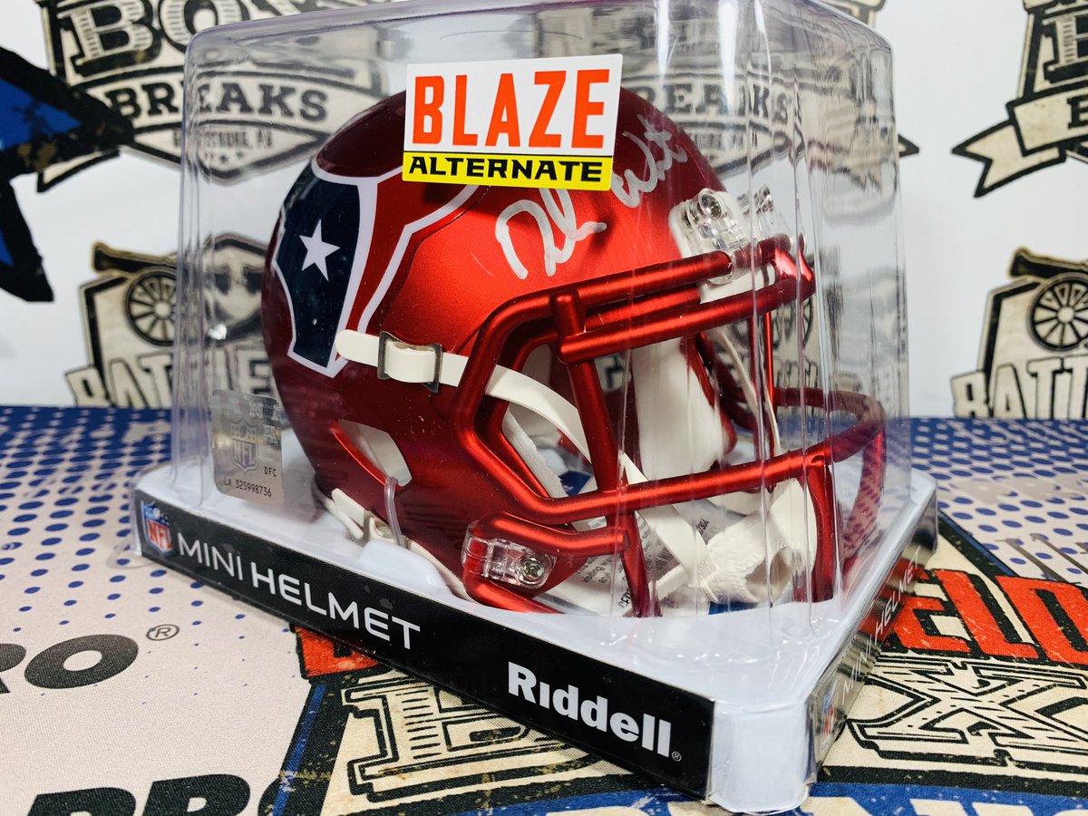 BattlefieldBb's tweet photo. Just pulled over in our Facebook group! Make sure to join us for more 🔥!  #minihelmets #whodoyoucollect https://t.co/CciOfUTHGq