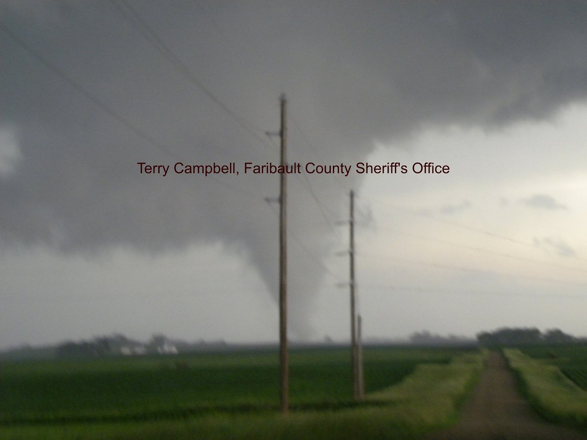 On this date in 2010: Afterward, there were many damage survey trips. Dozens of storm chaser pix/videos were viewed. Info was compared with terrain images on mapping programs to document the tornadoes. This tornado near Bricelyn was triangulated based on pix from others.  #mnwx