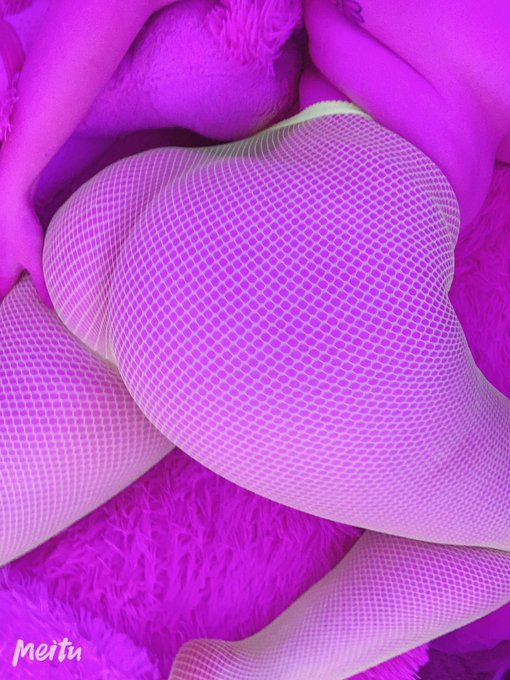 It do be peachy tho 😉 https://t.co/PVCQI8v4qG