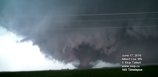 On This Date in 2010: The tornado that would be known as “The Mansfield to Hartland EF-4” is now reaching maximum intensity with approximately 175mph winds. Houses are swept from their foundations, trees are de-barked, soybean and corn fields are pulverized to bare dirt.  #mnwx