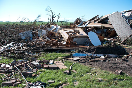 On This Date in 2010: The tornado that would be known as “The Mansfield to Hartland EF-4” is now reaching maximum intensity with approximately 175mph winds. Houses are swept from their foundations, trees are de-barked, soybean and corn fields are pulverized to bare dirt.  #mnwx