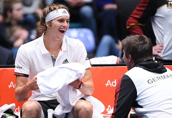 Sascha Zverev as emojis: a thread.