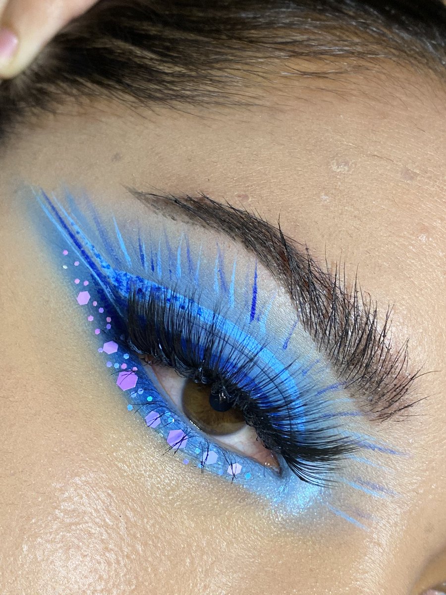 Feeling bluuuuuueeeeeee! 🥺