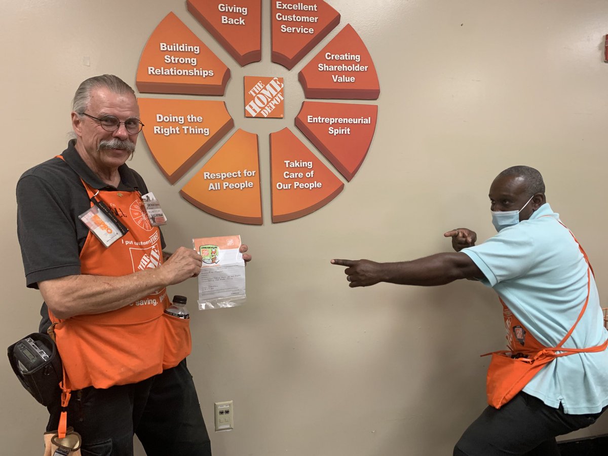 Jackson was out ⁦<a href="/AbileneHD/">Home Depot 6583</a>⁩ giving some recognition for working safe and preventing shrink!