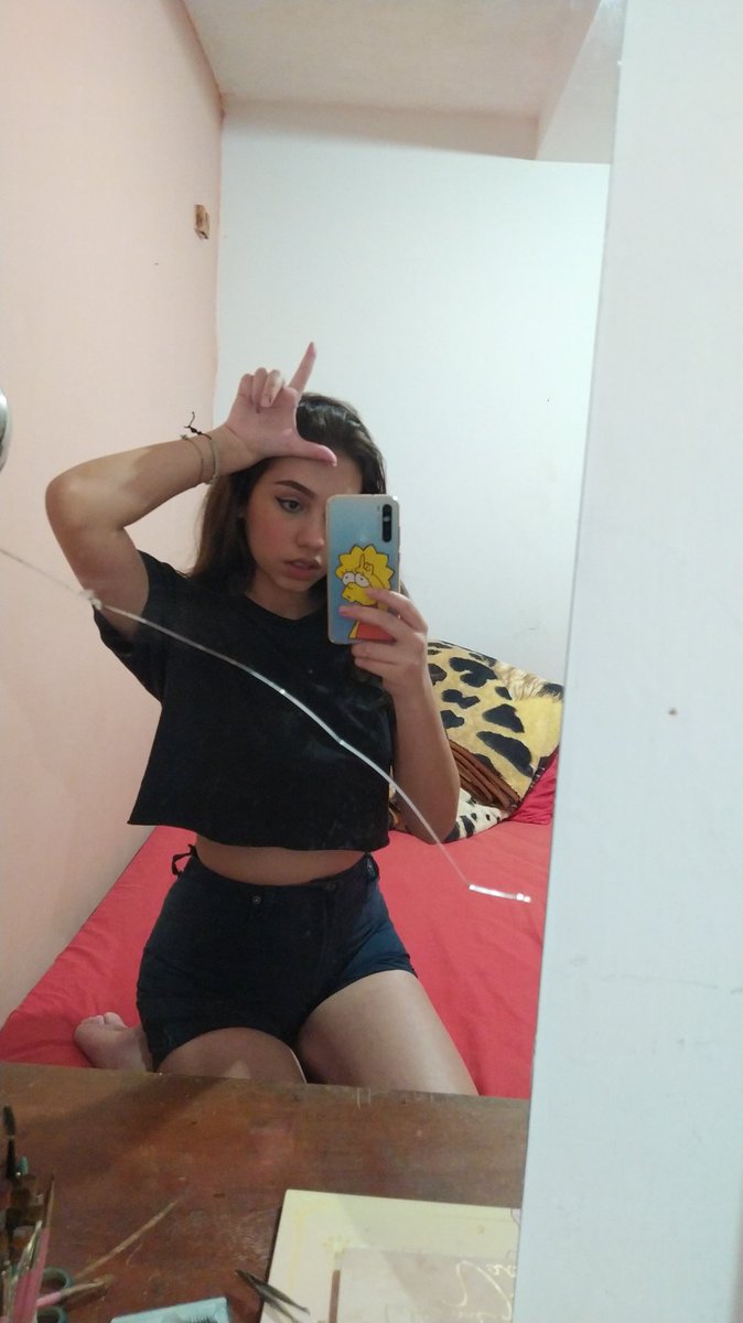 🥱 tweet media