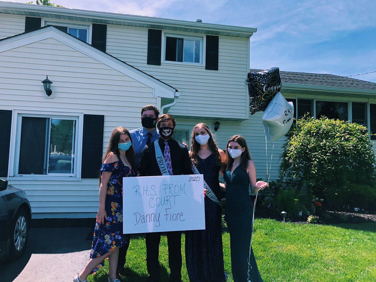 Raritan2020's tweet photo. Danny and Katherine! https://t.co/uJLRlqHWQp