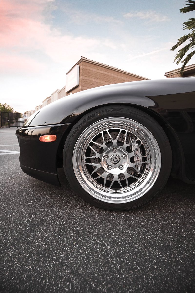 neitonblanco's tweet photo. MK4 Finally got some new shoes ❤️ https://t.co/eQKNTqJ2dB