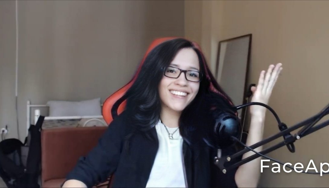 CausaMemes's tweet photo. GENTE DE EL FANDOM.
¿ESTÁN TODOS LISTOS PARA APRECIAR AL NUEVO CRUSH 2020?

Les presento a...
DARKXINA (@Darkx_Z) :D
(la verdad recordé que este era el meme de moda, y no me resistí xd)
¿Qué piensan? ¿Crush o no? 🤔
—Sinnie. https://t.co/lR19yxzzO4