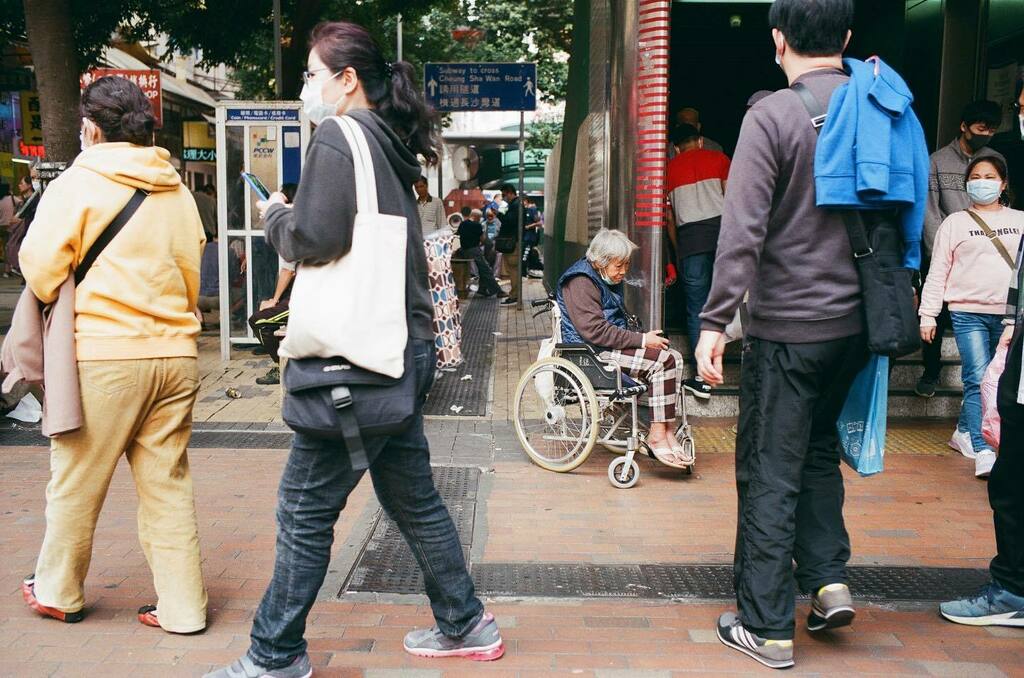 ChapmanChoi's tweet photo. Untitled
Leica M6 TTL
Fujicolor C200

Scan: @camerafilmphoto https://t.co/uljLzRcA3T https://t.co/EO3yj2fmIN