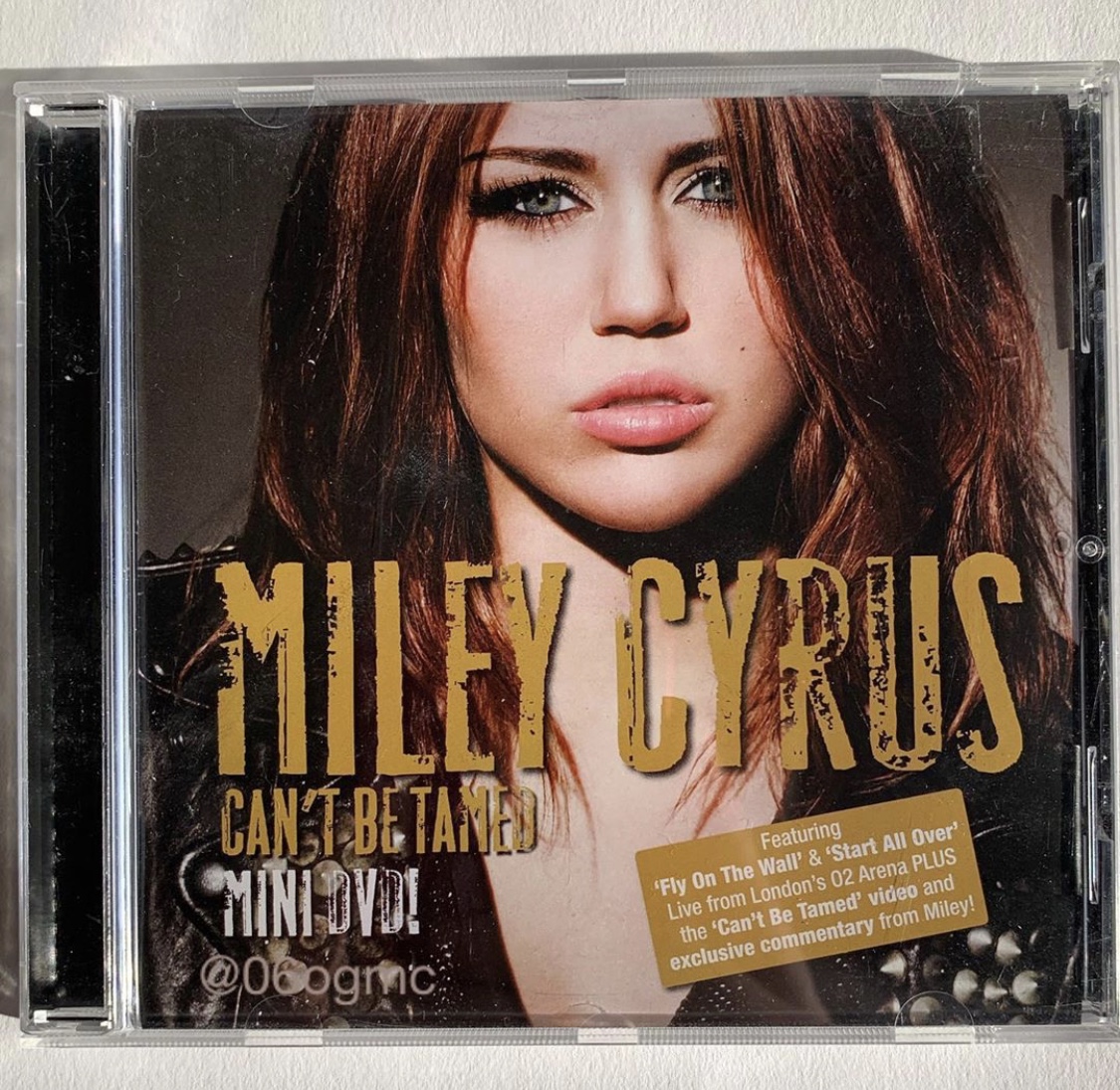 Thread by @MileyCyrusBz, 10 years ago today, @MileyCyrus's third studio  album Can't Be Tamed was [...]