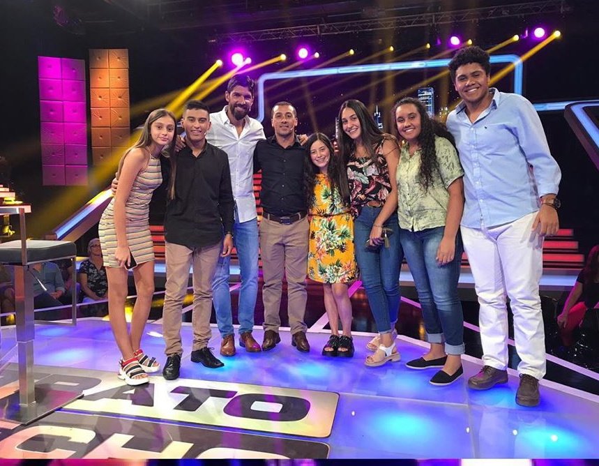 Ante la adversidad siempre juntos, cómo la familia de <a href="/guaracata/">GUARACATÁ FLL 🇺🇾</a> que son, valiéndose por ellos mismos sin esperar por los demás...solo la pandemia podía impedirles ser mundialistas...se frustró un viaje pero jamás los sueños!!! #orgulloguaracata 
#juntossepuede
#masqueunequipo