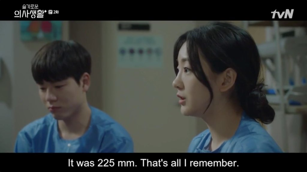 shoe size 225mm yup that doctor who tried to save the twins’ mother is definitely song hwa  #HospitalPlaylist