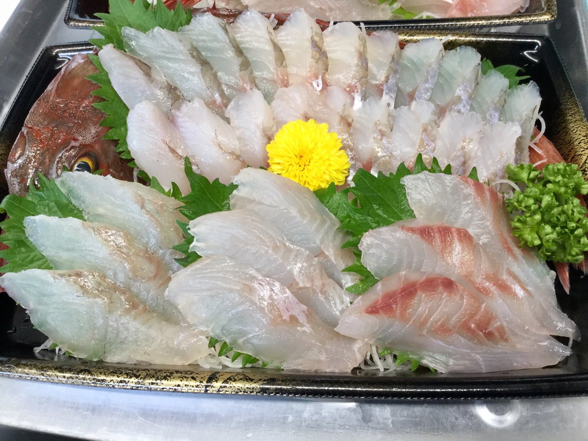 田清魚店 Tekuteほんしおがま お刺身からは活たこ コチ マコガレイが出ております また本日の天然宮城産盛合せはホウボウ マコガレイ あいなめ 真鯛入りとなっております ぜひご利用ください 田清魚店 Tekuteほんしおがま お刺身からは活たこ コチ マコガレイが出ております また本日の天然宮城産盛合せはホウボウ マコガレイ あいなめ 真鯛入りとなっております ぜひご利用ください