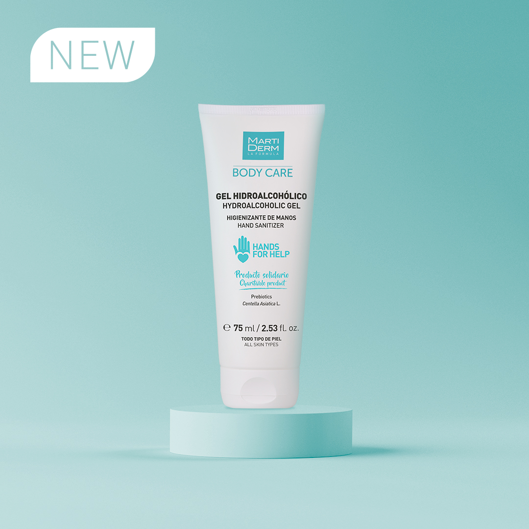 MartiDerm's tweet photo. ¡Queremos aportar nuestro granito de arena! Lanzamos el Gel Hidroalcohólico Higienizante de Manos que garantiza una efectiva limpieza de manos y cuyos beneficios se destinan al 100% a proyectos sociales. ¡Mantener las medidas de higiene es más importante que nunca! #HandsForHelp https://t.co/yIRjMp3z5n