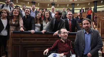 naiz_info's tweet photo. Unidas Podemos no apoyará investigar a Felipe González porque «todo el mundo sabe lo que pasó» y podría «distraer» https://t.co/8IMpObOOTK https://t.co/1IXyCB33Z2