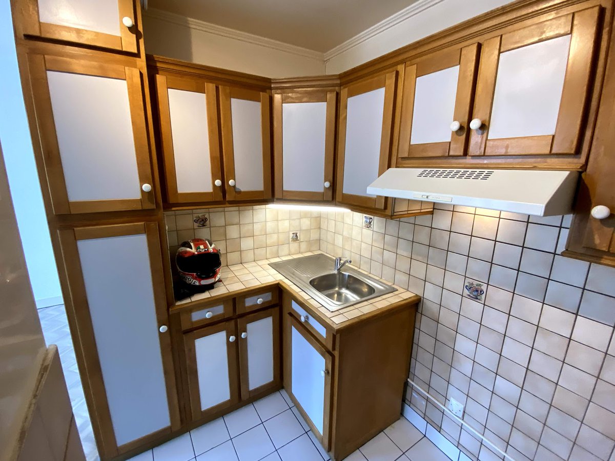 MyPinql's tweet image. 📍Appartement T3 disponible - Paris 10e Arr l💰Loyer 1320€ CC
⚡️ Pour retrouver le bien et contacter le propriétaire⚡️
📱iPhone: bit.ly/iOS-Pinql 📱Android: bit.ly/Android-Pinql 🖥 Web : pinql.com/listing/ckb27c… #locationappartement #3pièces #gestion #proptech