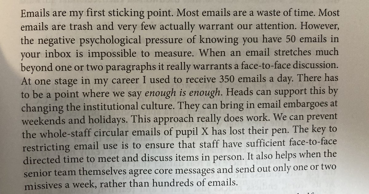 This is great from @Strickomaster in #EducationExposed about emails ... just today we had a reminder from a member of SLT about no emails this weekend! 👏🏻👍🏻🙏 We can’t avoid emails especially during distance learning but we can manage it ... so important! #UKEdchat #TeachUAEchat