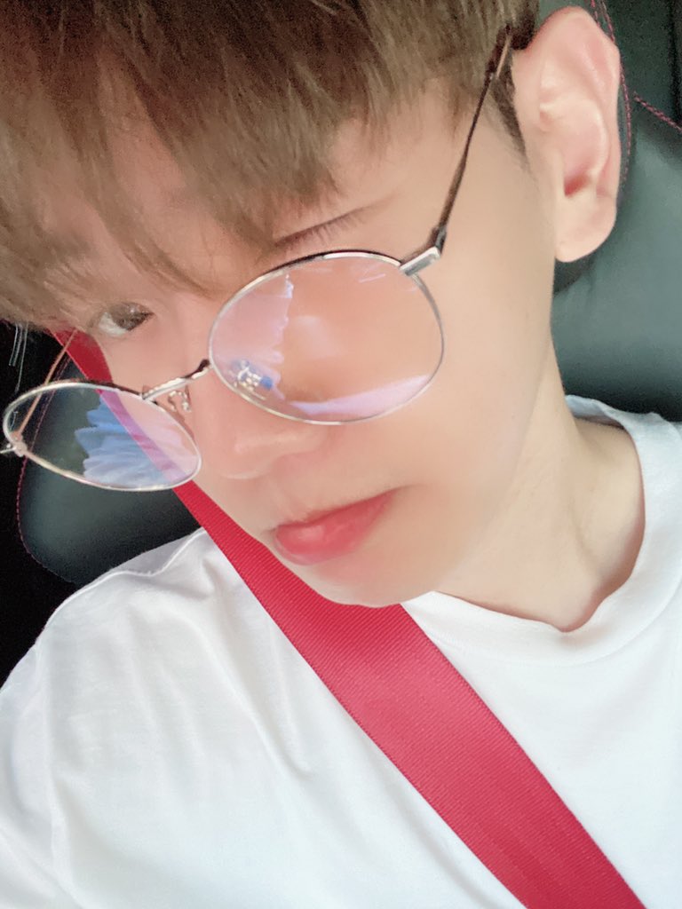 큥바라기 ૢ(❛◡❛✿) ૢ tweet media