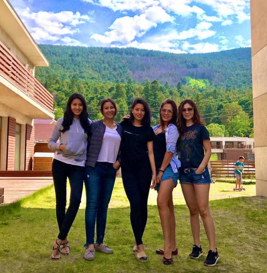 #sistahood
#SummerVibes 
🥰