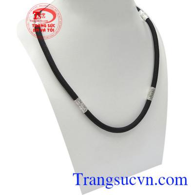 tsvn_com_vn's tweet photo. Dây dù bọc vàng trắng thời trang 10k bền đẹp, chất lượng, chế tác độc đáo. https://t.co/wC9l2qmfBl #jewelry #Vietnam #dayda #daychuyen #daychuyenvang #daybocvang #daydabocvang #daychuyennam #evt #EMVATOI https://t.co/os0SurEd8X