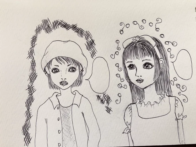 ボールペンでラクガキ。
なんてはなしているのでしょうね

#イラスト好きさんと繋がりたい 
#ボールペン
#ラクガキ 
