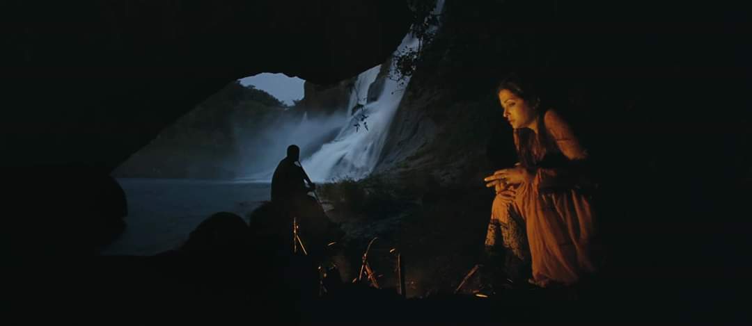  #Raavanan Frames Thread  #10YearsOfRaavanan