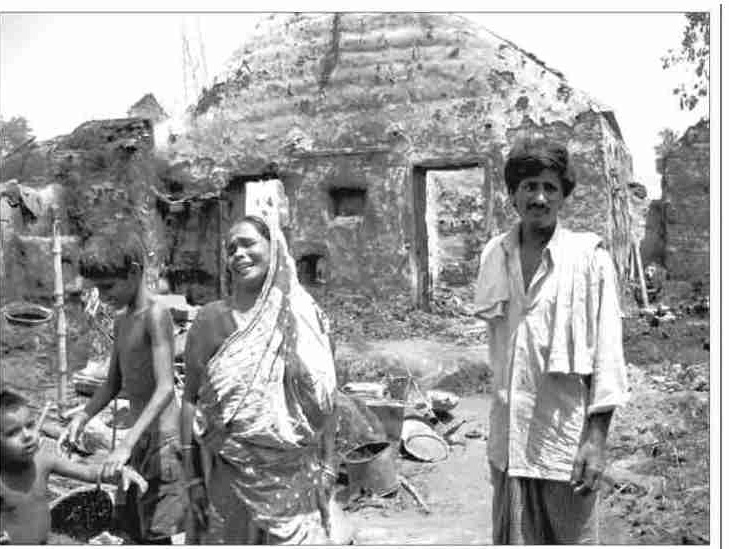 4. In Nanoor village of West Bengal, Communist party members killed 11 Muslims in 2000. Why ? because they were found supporting the opposition party and against encroachment and land grabbing. The killers were found, but no one was punished.(17/25)