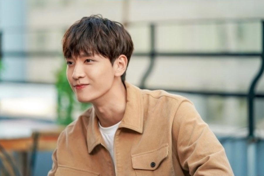 3) Who’s the male supporting actor?Favourite Number!0-2: Lee Dong Wuk   #LeeDongWook 3-5: Kim Jae Wook   #KimJaeWook 6-8: Kim Min Seok   #KimMinSeok   #KimMinSuk9: Choi Tae Joon   #ChoiTaeJoon