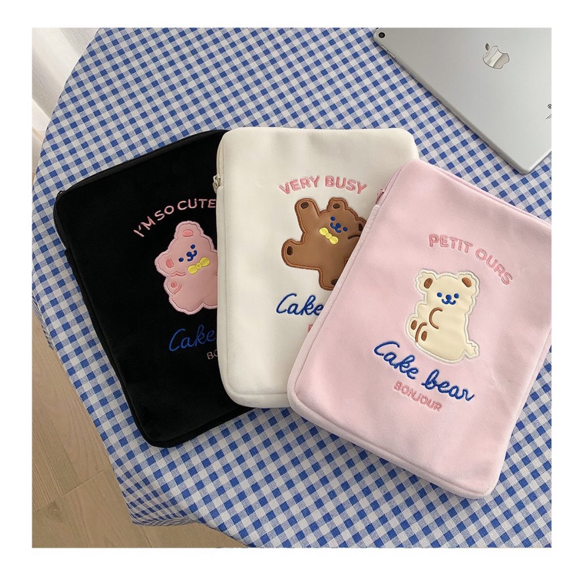 JustpreitM's tweet photo. ✨pre!กระเป๋าใส่ไอแพด
200-.
🖍มี3สี ด้านในจะเป็นสีชมพูหมดเลยนะคะ
🌧ใส่ iPad 11, 10.5,10.2 นิ้วได้ค่า
📩Line| Dm 
💞รอสินค้า10-20วัน
🖍ปิดรอบทุกวันที่10,20,30ของทุกเดือน

#กระเป๋า #กระเป๋าใส่ไอแพด #กระเป๋าไอแพด #เป๋าไอแพด #พรีออเดอร์จีน #พรีออเดอร์ #พรีออเดอร์สินค้า https://t.co/N1ilpOcJDZ