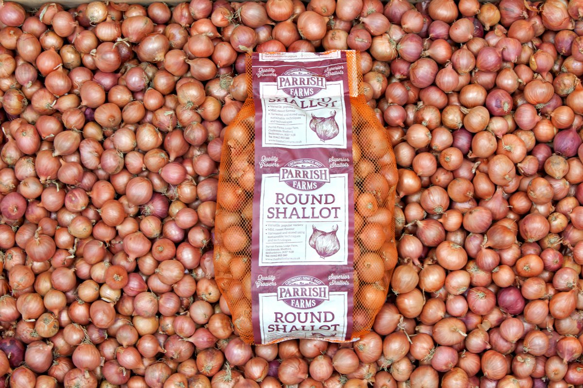Round Pickling Shallots available on our website. Still going down a treat with lots of people looking for indoor cooking activities to do at the moment - parrishfarms.co.uk/product/round-…